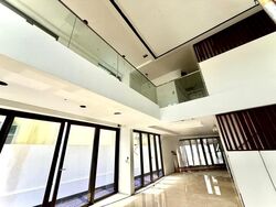 King's Road (D10), Semi-Detached #609114891